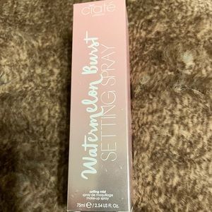 NWOT Ciate London Setting Spray